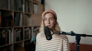 Чековые фотоаппараты или детские камеры мгновенной печати.