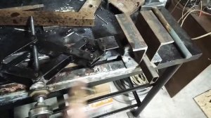 Самодельные тиски из винтового домкрата