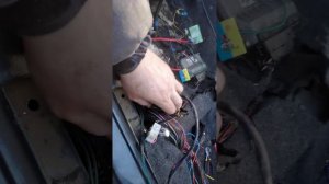 Заз сенс не горит чек,не качает бензонасос.Простейша протигоугонка.