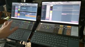 Which laptop size is best for your DAW?