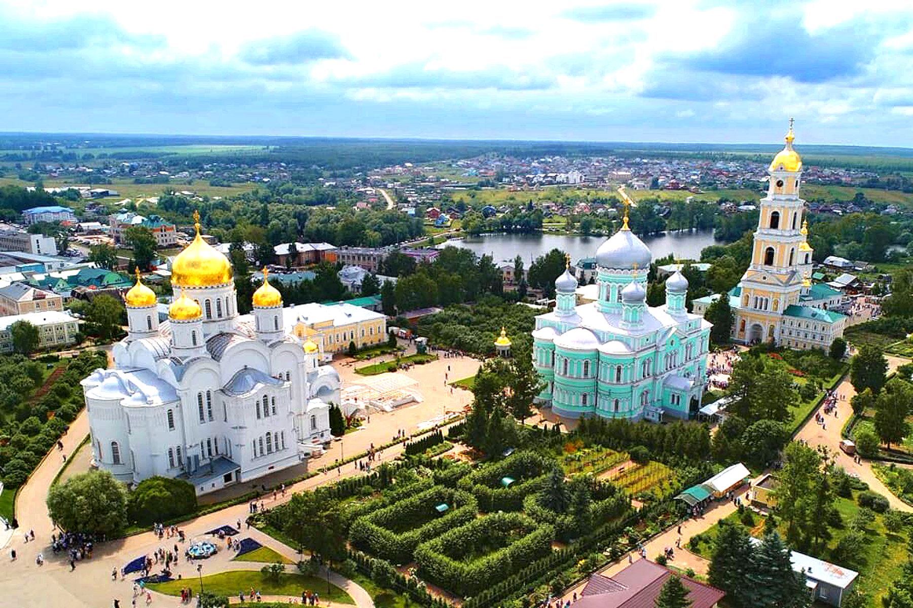 Свято-Троицкий Серафимо-Дивеевский женский монастырь