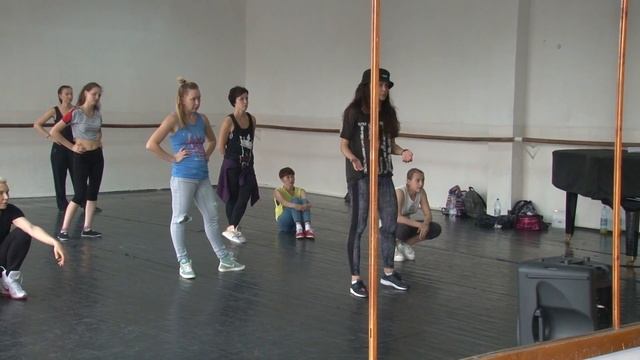 №765 Dancehall: техника и комбинации. Алина Барилова, Казань смотреть онлайн