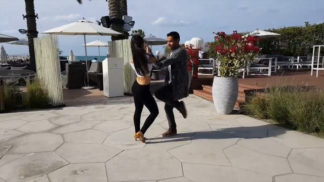 Bachata classes in Dubai "BachataDUBAI" @covebeach смотреть онлайн