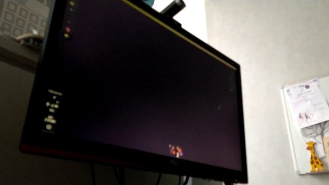 ура я наконец-то победила страшного Лари в Braek in. Роблокс смотреть онлайн