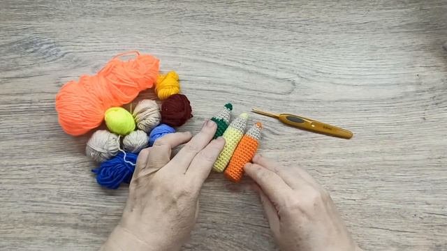 СКОРО 1 СЕНТЯБРЯ  ВЯЗАНЫЕ МАЛЫШИ КАРАНДАШИ