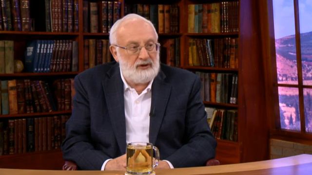 Жизнь в голограмме смотреть онлайн