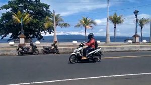 Путешествие из Семиньяка в Амед, проехали по восточной части острова Бали, дикие пляжи, обезьяны