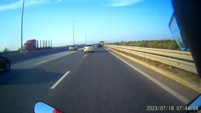 На работу на VOGE 350AC смотреть онлайн