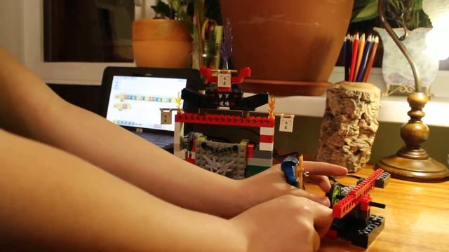 LEGO WeDo. Ворота Ниндзя смотреть онлайн