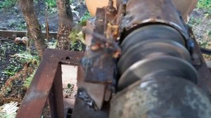 Шнековый измельчитель веток