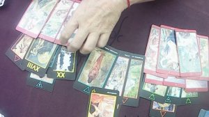 ГАДАНИЕ НА ЛЮБОВНЫЙ ТРЕУГОЛЬНИК. Я, ОН, ОНА - ЧУВСТВА ЕГО К НЕЙ И КО МНЕ.