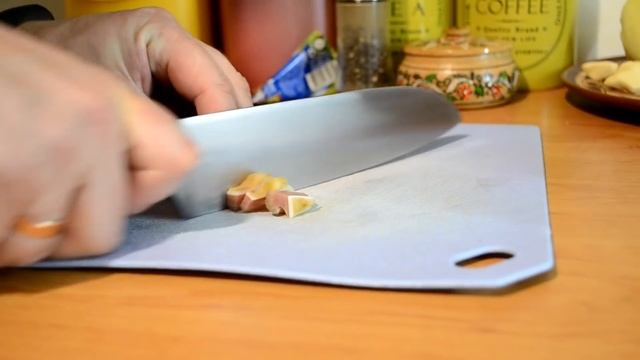 Свиные ушки с фасолью по-деревенски. МЯСОЖОР 109