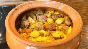 Жаркое со свининой в горшочке ! Порадуйте вкусовые сосочки!