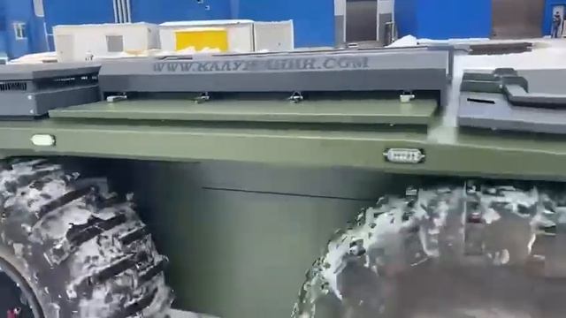 На Малоярославецком предприятии разработали чудо-вездеход смотреть онлайн