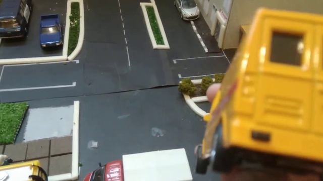 Моделька машины ПЕРЕДВИЖНОЙ АВТОСЕРВИС! *Нарерное мерседес* смотреть онлайн