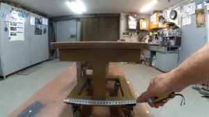 Табуреточка на колёсах для гаража своими руками.