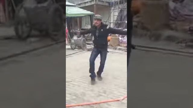 Узбек веселые танцует смотреть онлайн