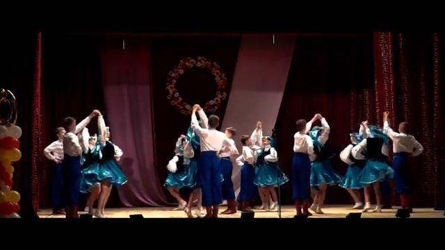 керівник Грицевич Народний художній колектив ансамбль народного танцю «Щасливе дитинство», Польк смотреть онлайн