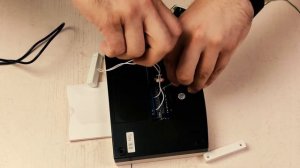 Обзор, настройка GSM сигнализации. Установка на даче