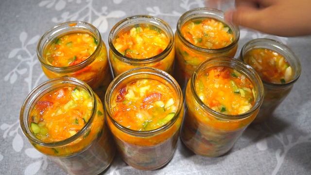 30 БАНОК МАЛО! ОВОЩИ СЫРЫЕ БЕЗ ВАРКИ! ХРУСТЯЩИЙ САЛАТ НА ЗИМУ ИЗ СВЕЖИХ ОВОЩЕЙ НА ЗИМУ!