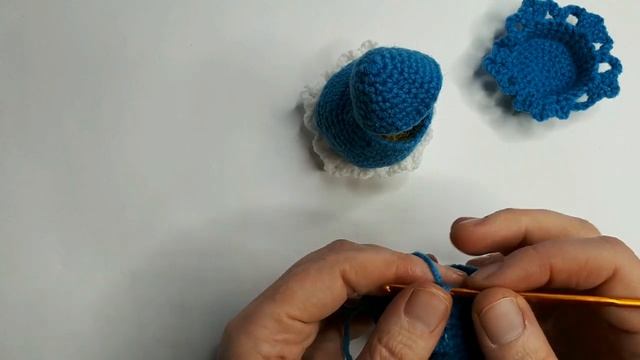 Псхальный цыпленок в яйце крючком. смотреть онлайн