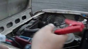 Завести машину с севшим аккумулятором.