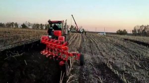 плуг оборотный Aktaslar 4+1+1 и Кирюша К424 250 л.с.