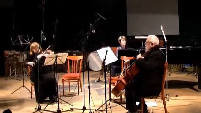 Julia GOMELSKAYA "dive deep in a rhythm-risk-riot..." for violin, cello and piano смотреть онлайн