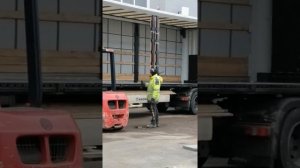 разгрузка стажёр на погрузчике