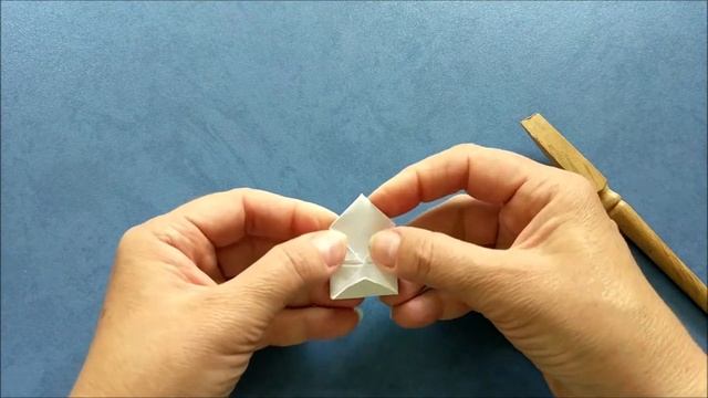 Браслет оригами | How to make a paper bracelet