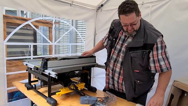 Unboxing Tischkreissäge / Table Saw DeWalt DWE 7492