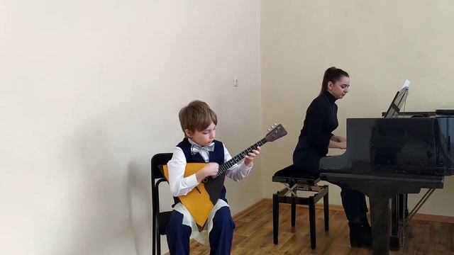 Белорусская народная песня "Чаму ж мне не пець" в обр. Д. Каминского. Мохов Иван, балалайка смотреть онлайн