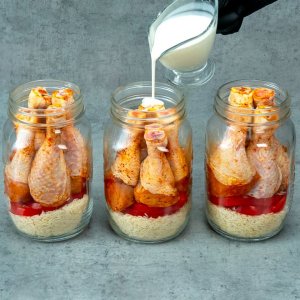 Куриные бедра в банке и ужин готов