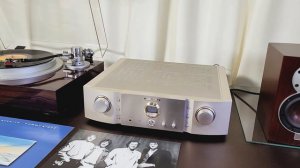 Marantz PM 15S1 (пример звучания)