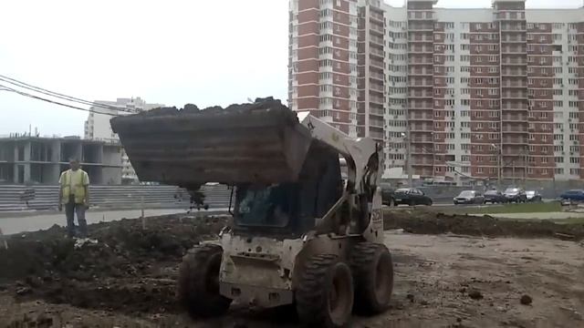 Как не надо работать на BOBCAT смотреть онлайн