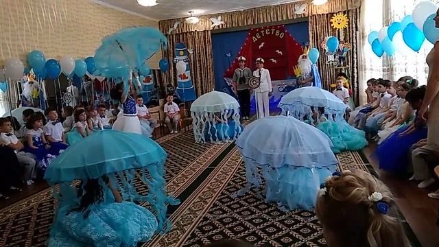 Танец Медуз