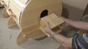 Регулируемый подголовник горизонтальной фитобочки