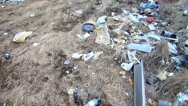 Собираю пластик и резину для изготовления бензина смотреть онлайн