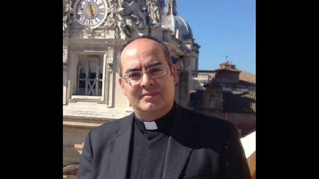 Juan Cruz Castiñeiras entrevista al Monseñor Guillermo Karcher смотреть онлайн