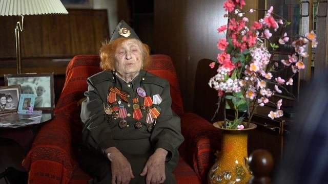 Часть №2 Дети войны, трудное детство. Габбасова Юнера Галеевна 01.01.1932г.р-Постучалась в дверь.