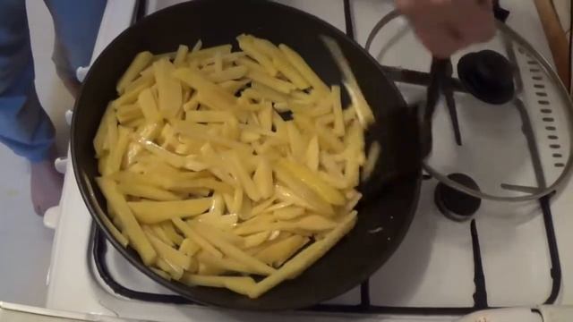 картошка жареная с грибами шампиньонами