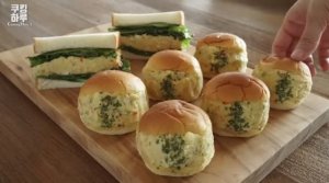 Идеальный сэндвич с картофельным салатом!! Мягкий, как крем! а Хрустящий?! Вкусный.