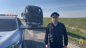 В Рязанской области полицейские работают на месте  столкновения рейсового автобуса и грузовика