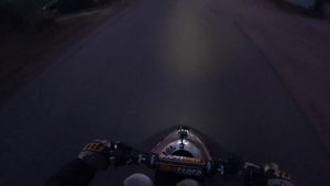 СТАНТ на ЗАДНЕМ по ВЕЧЕРНЕМУ ГОРОДУ !!  На Yamaha jog zr