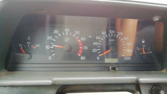 ваз 2110 глючит панель приборов. Что может быть причиной?