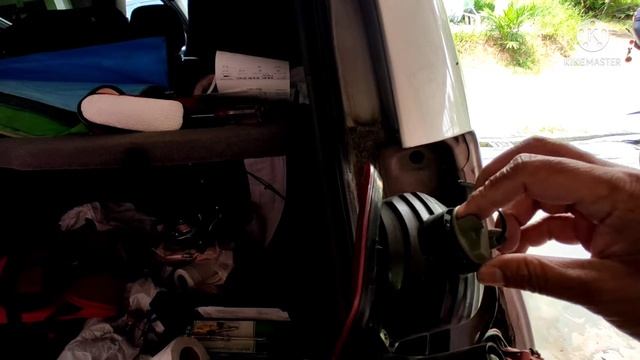 Cara memasang lampu belakang kereta hyundai matrix  taillamp