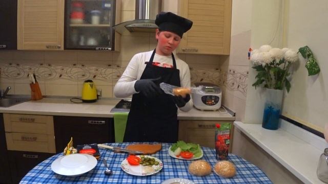 РЕЦЕПТ БОЖЕСТВЕННОГО ДОМАШНЕГО ЧИКЕН БУРГЕР! Очень вкусно-потому что бабушкин рецепт