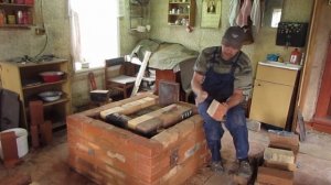 ОБЗОР КИРПИЧНОЙ ПЕЧИ || Необычная печь из старого кирпича