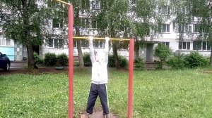 КАК НАУЧИТЬСЯ ДЕЛАТЬ ПОЛУ ЛУНУ | Полу луна на турнике