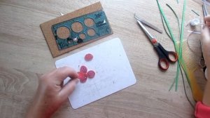 Квиллинг. Орхидеи из квллинга. Картина из квилинга.